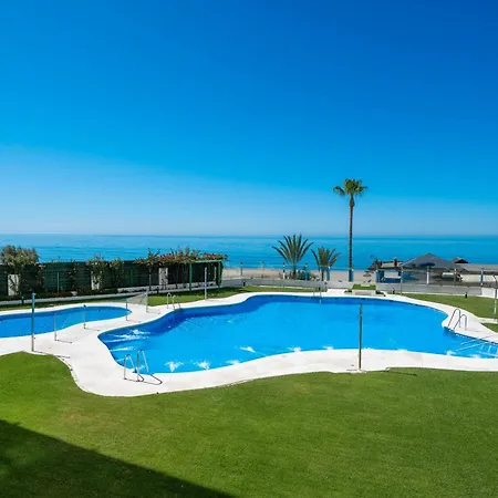 Piso En Primera Linea De Playa *